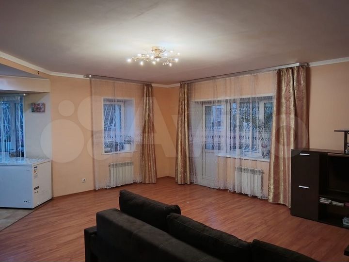2-к. квартира, 75,4 м², 1/6 эт.