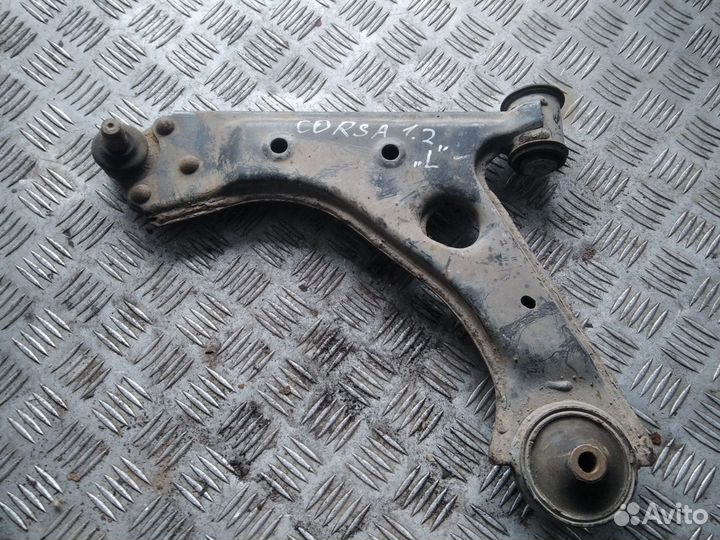 Рычаг передний левый Opel Corsa D