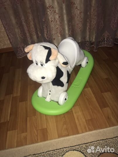 Качалка-каталка корова