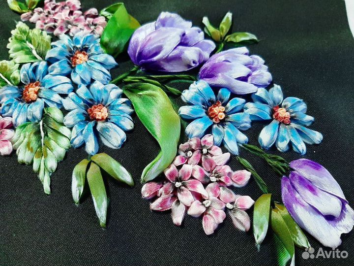 Картина вышивка лентами 