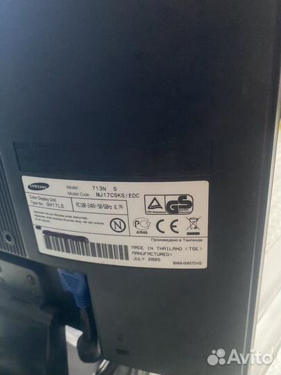 Монитор Samsung syncmaster 713 n