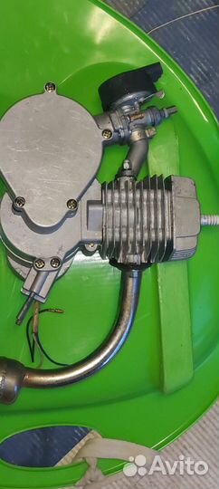 Мотор для вело мопеда+карбюратор и глушитель