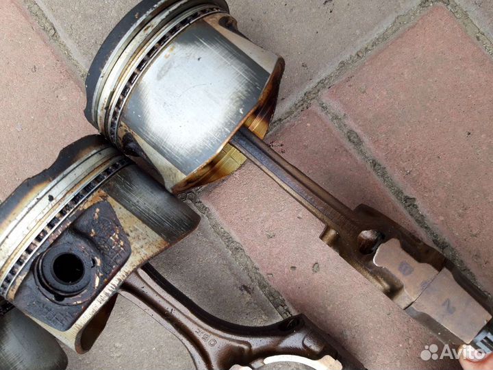 Поршень шатун Toyota crown 1jz-ge 2.5