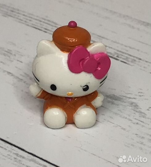 Продано Hello kitty серия чупа чупс