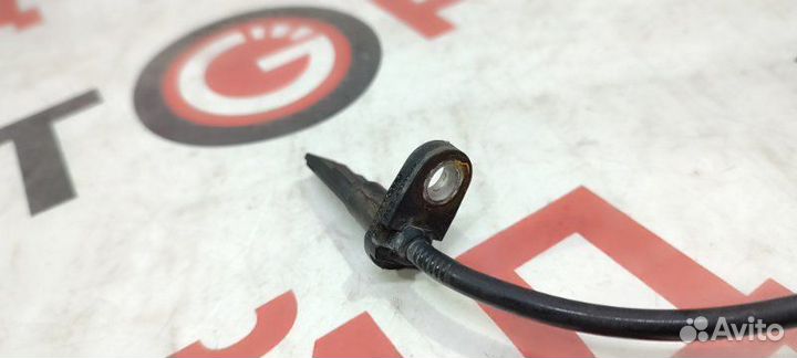 Датчик ABS передний Nissan Dualis KNJ10 MR20