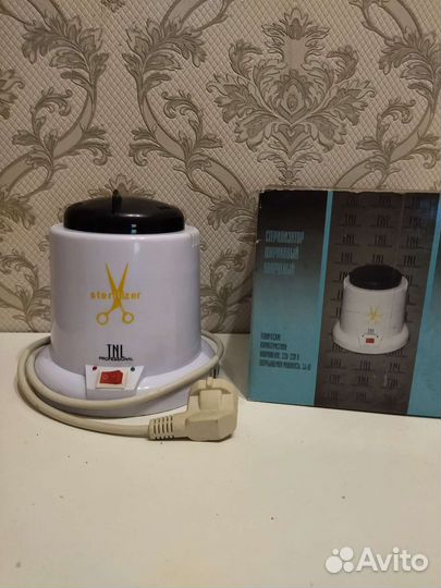 Пылесос для маникюра, стерилизатор