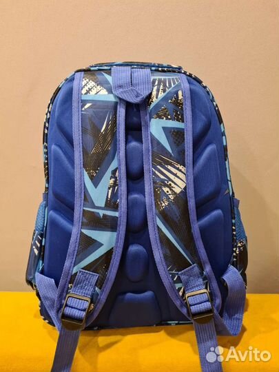 Школьный 3D рюкзак для мальчиков с космонавтом