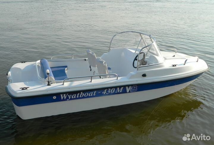 Моторная лодка тримаран Wyatboat 430M