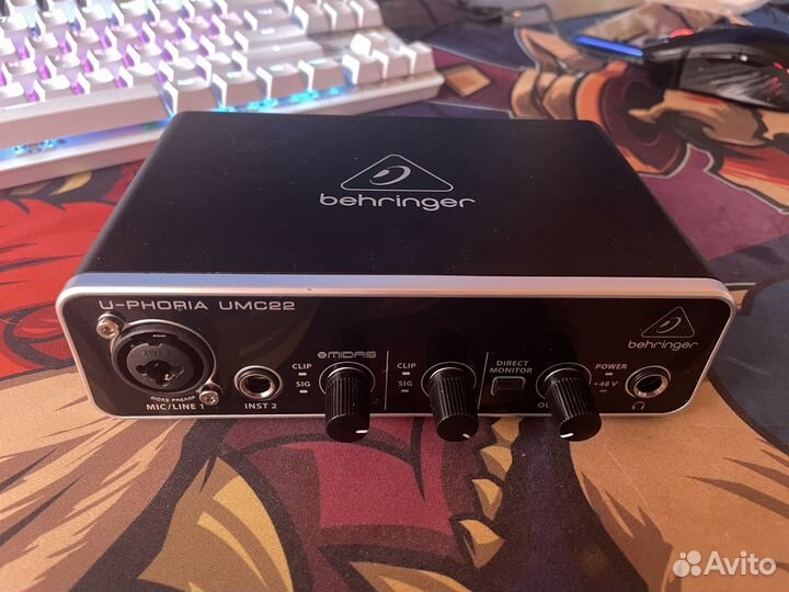 Behringer u phoria umc22