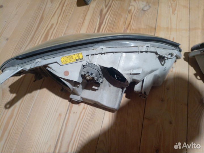 Продам фары марк 2 110 кузов