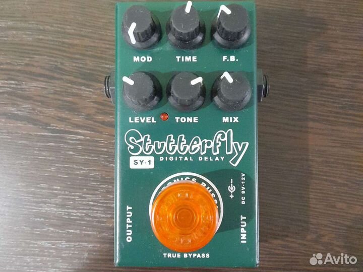 Гитарная педаль Delay