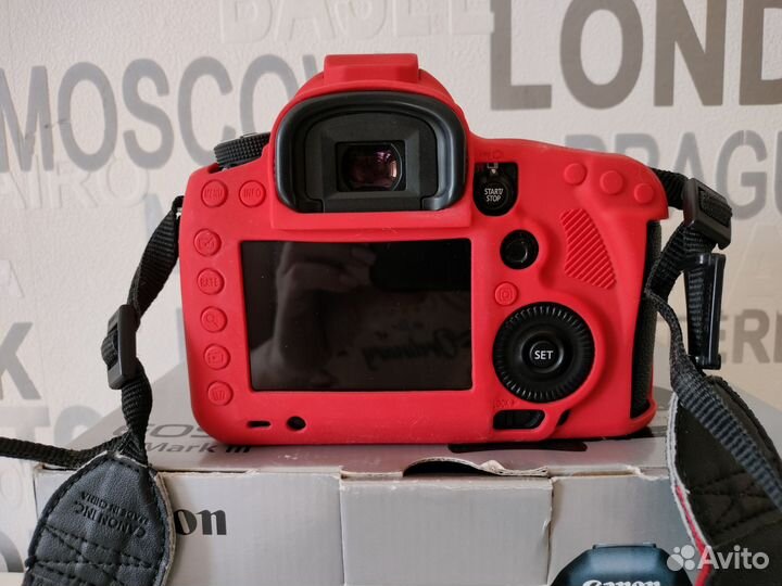 Фотоаппарат Canon 5D mark iii