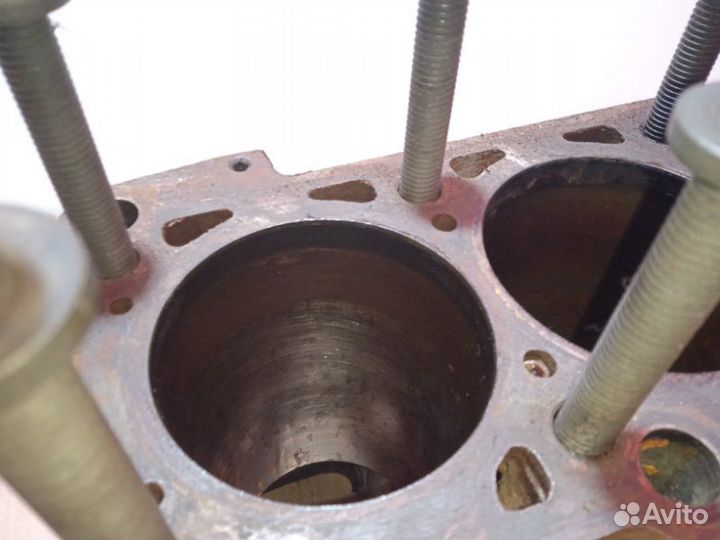 Блок двигателя Volkswagen Passat B4 AAZ 1995