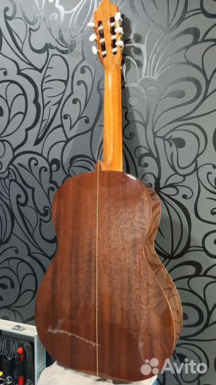 Испанская классическая гитара (кедр/массив)