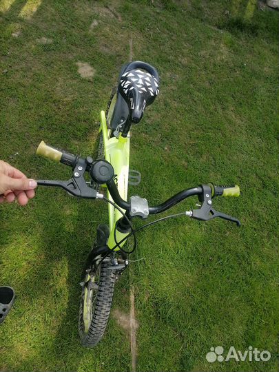 Десткий велисопед