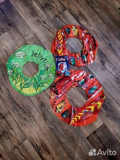 Круг и мяч для плавания