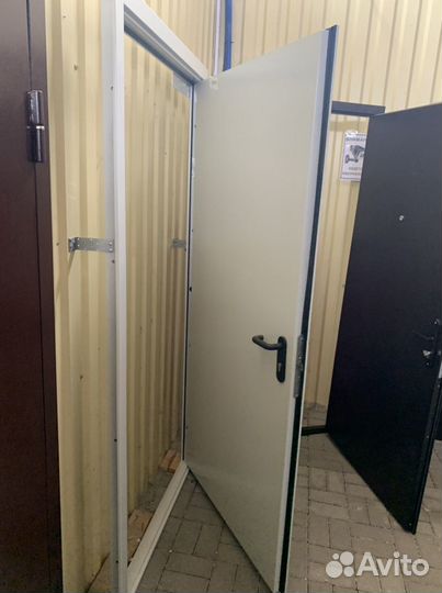 Противопожарные двери дпм