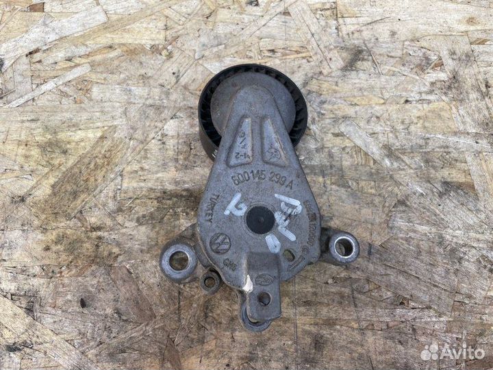 Натяжитель ремня Volkswagen Polo