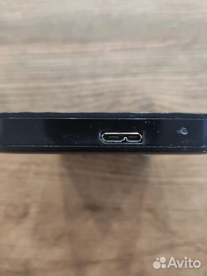 Внешний жесткий диск Maxtor 1 Тб