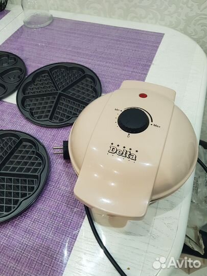 Вафельница новая