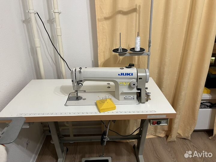 Швейная машинка Професиональная