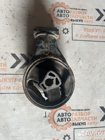 Опора (подушка) двигателя задняя Chevrolet Orlando