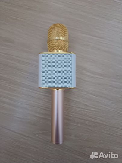 Микрофон корейский для караоке