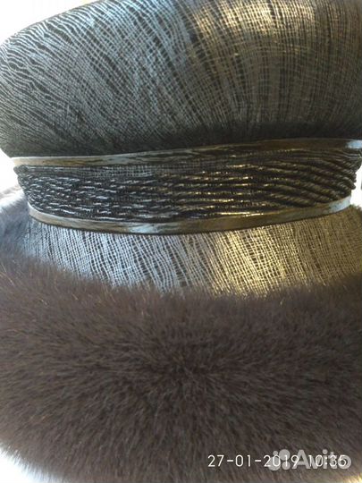 Шапка с мехом норки