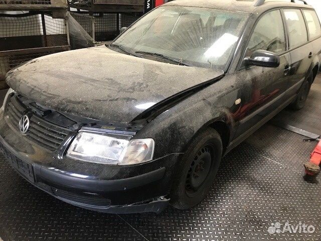 Разбор на запчасти Volkswagen Passat 5