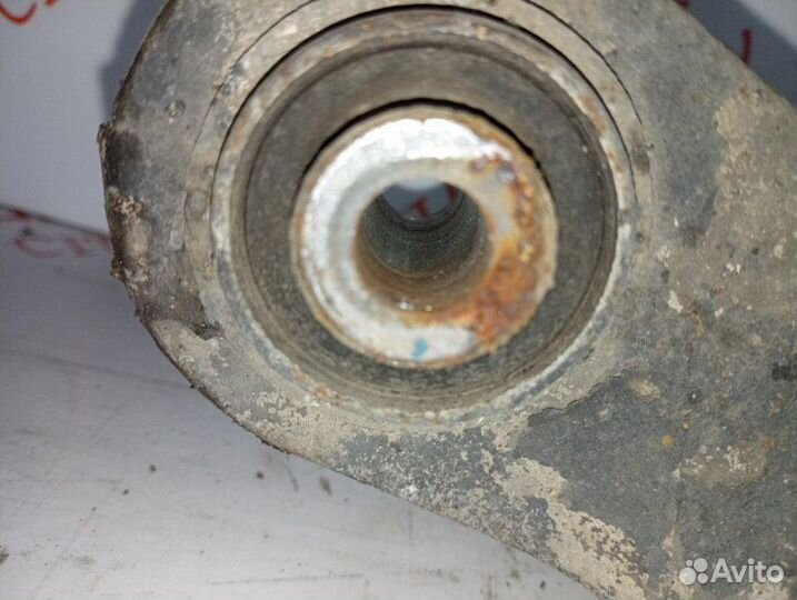 Рычаг подвески нижний задний Volvo V70 B4164T 2010