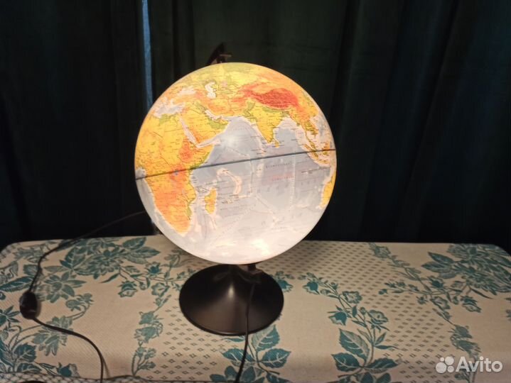 Глобус с подсветкой