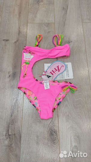 Купальник 116/122 р. Новые