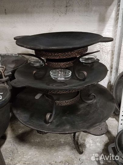 Чугунная сковорода садж