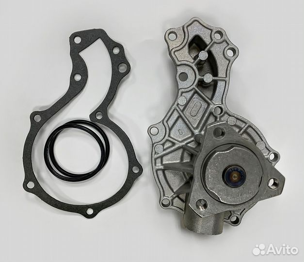 Насос водяной Audi 80/100, VW Golf / Passat 1.3-1