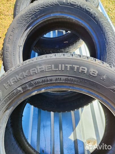 Nokian Tyres Hakkapeliitta 8 215/55 R16 97T