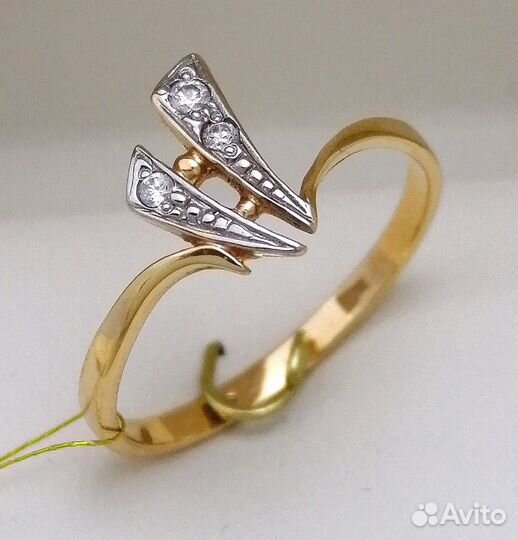 Кольцо / размер 17 / 1,43г / Золото585 / фианиты круглые