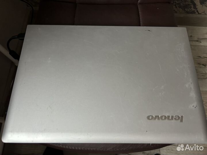 Ноутбук lenovo