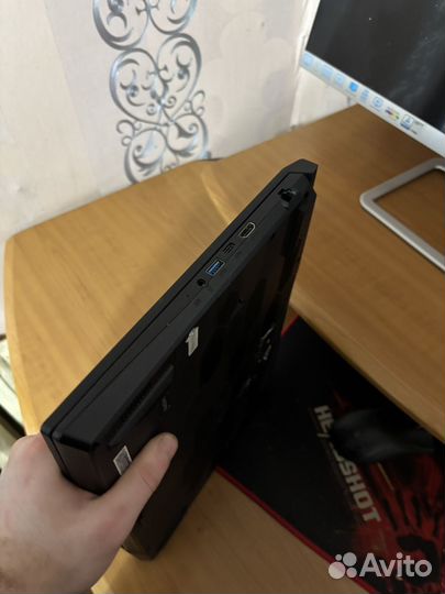 Ноутбук msi