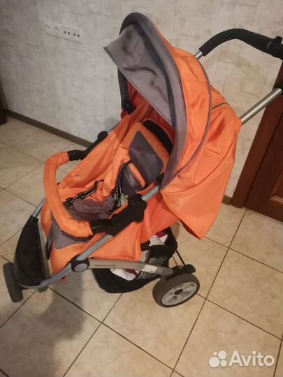 Прогулочная коляска бу