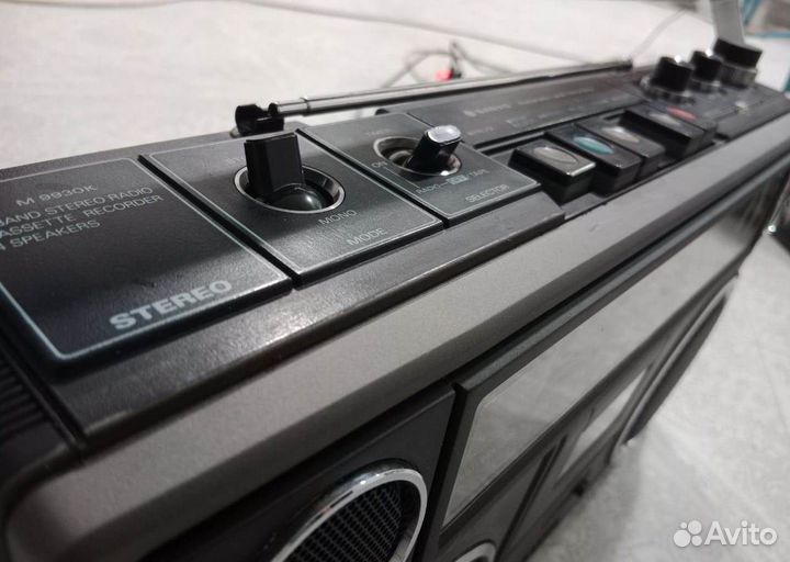 Магнитофон Sanyo Радиоприёмник Бумбокс Кассетник