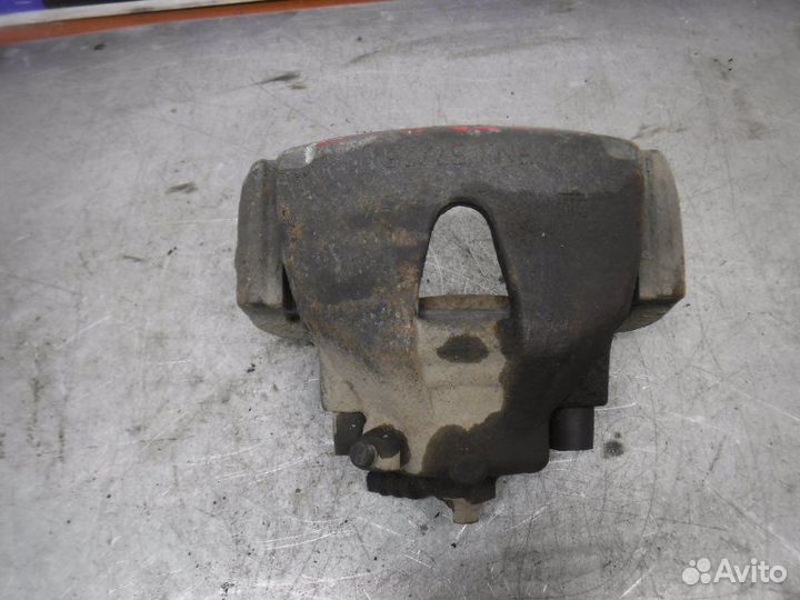 Суппорт передний левый Opel Astra H Z18XER 2008