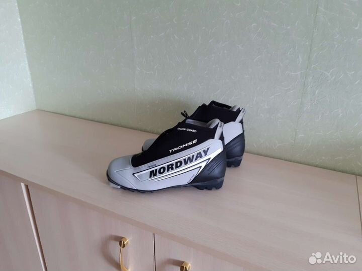 Лыжные ботинки Nordway 41размера