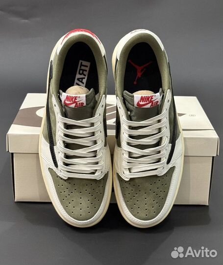 Nike Air Jordan 1 low travis scott 