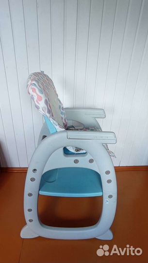 Детский стол и стульчик