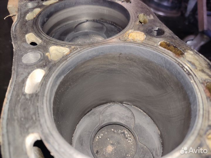 Блок двигателя в сборе 2.2 HDI 4HY Фиат Дукато -06