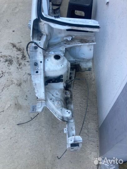 Четверть передняя правая hyundai solaris 2011-2017