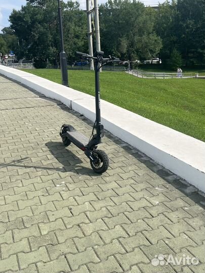 Электросамокат Hiper model Z