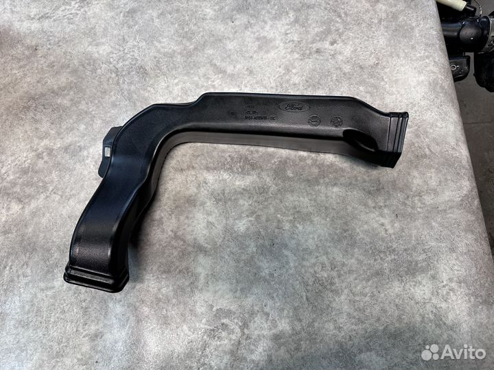 Воздуховод отопителя печки Ford Focus 3 (2011—2019