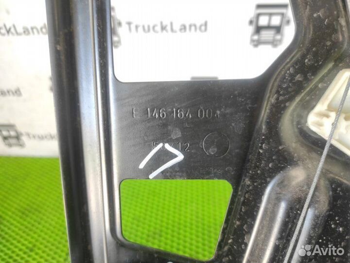 Трапеция стеклоподъёмника передняя правая Man Tgx