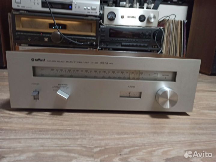 Тюнер Yamaha CT410